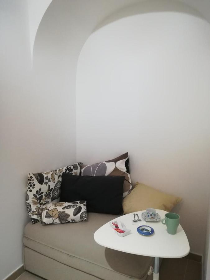 Bed and Breakfast Il Covo Delle Civette Виетри Экстерьер фото