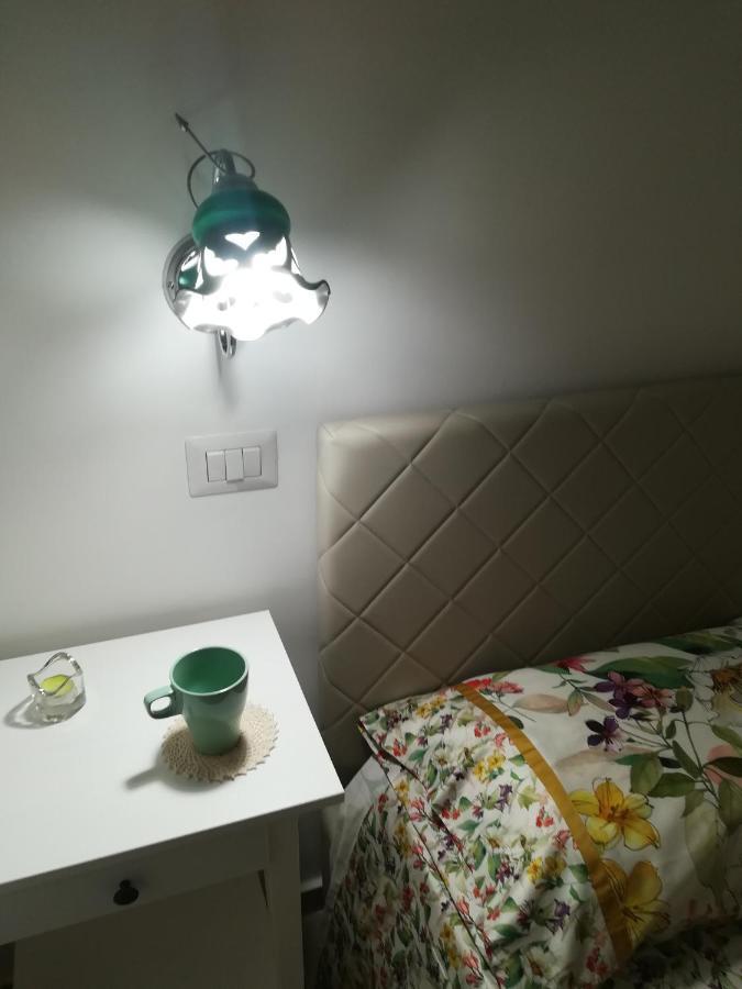 Bed and Breakfast Il Covo Delle Civette Виетри Экстерьер фото